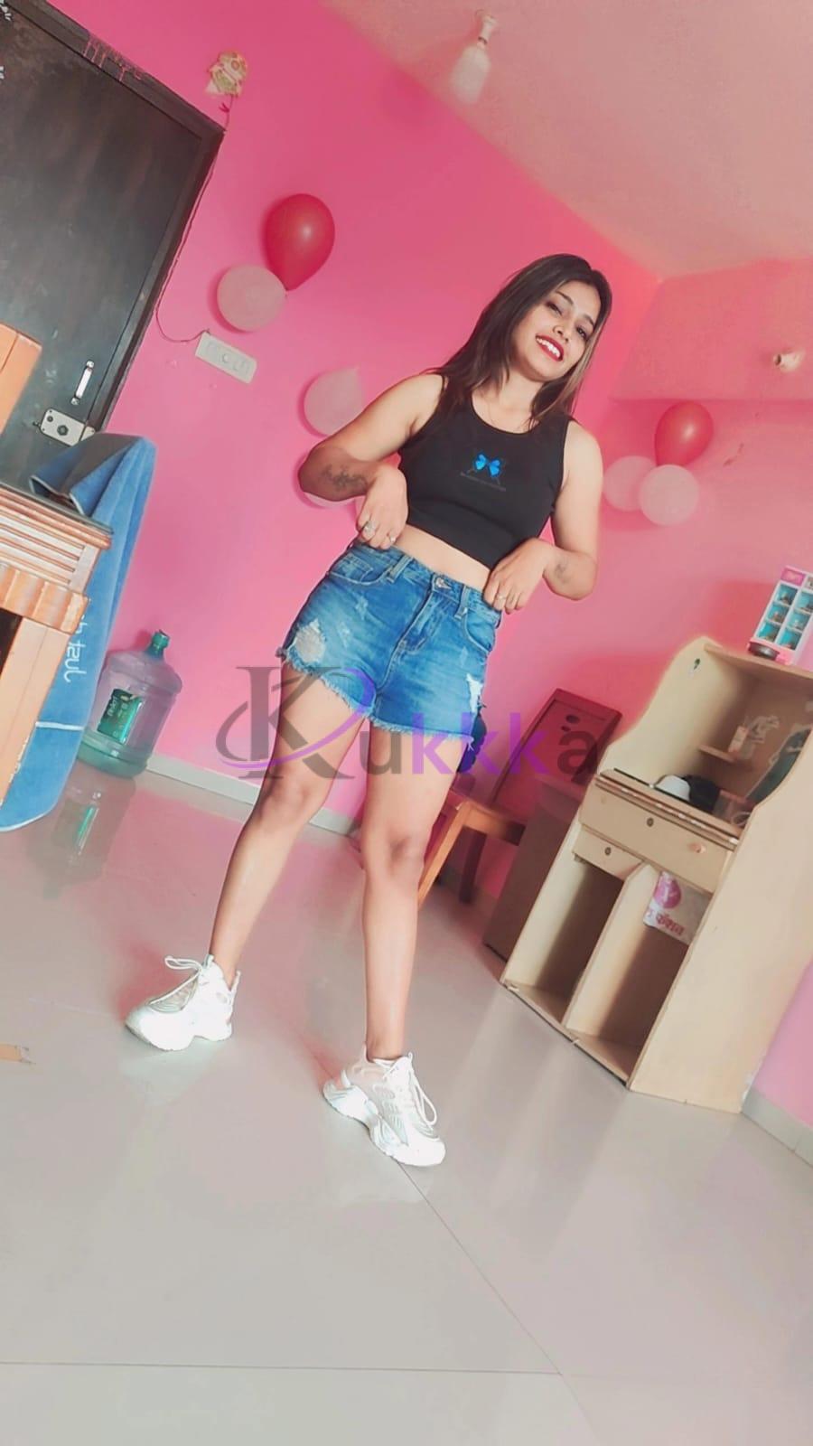 Patia Call girl escort *74796//13122* Call me punam call girls 24*7hour available 